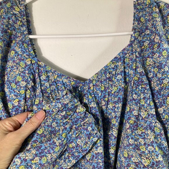 Womens Universal Thread V Neck Baby Doll Floral Top Blue White XS Cotton Cropped - Picture 6 of 9